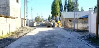 Ağrı'da Köy İçi Yollar Modernleşiyor