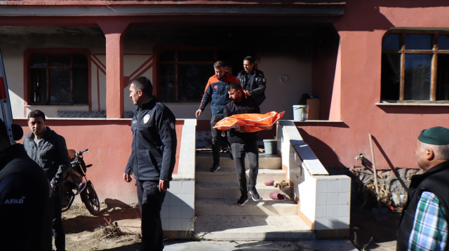 In Iğdır, a 2-year-old baby lost his life in a fire that broke out in a shanty