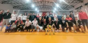 Cumhuriyet Kupası Voleybol Turnuvası Tamamlandı