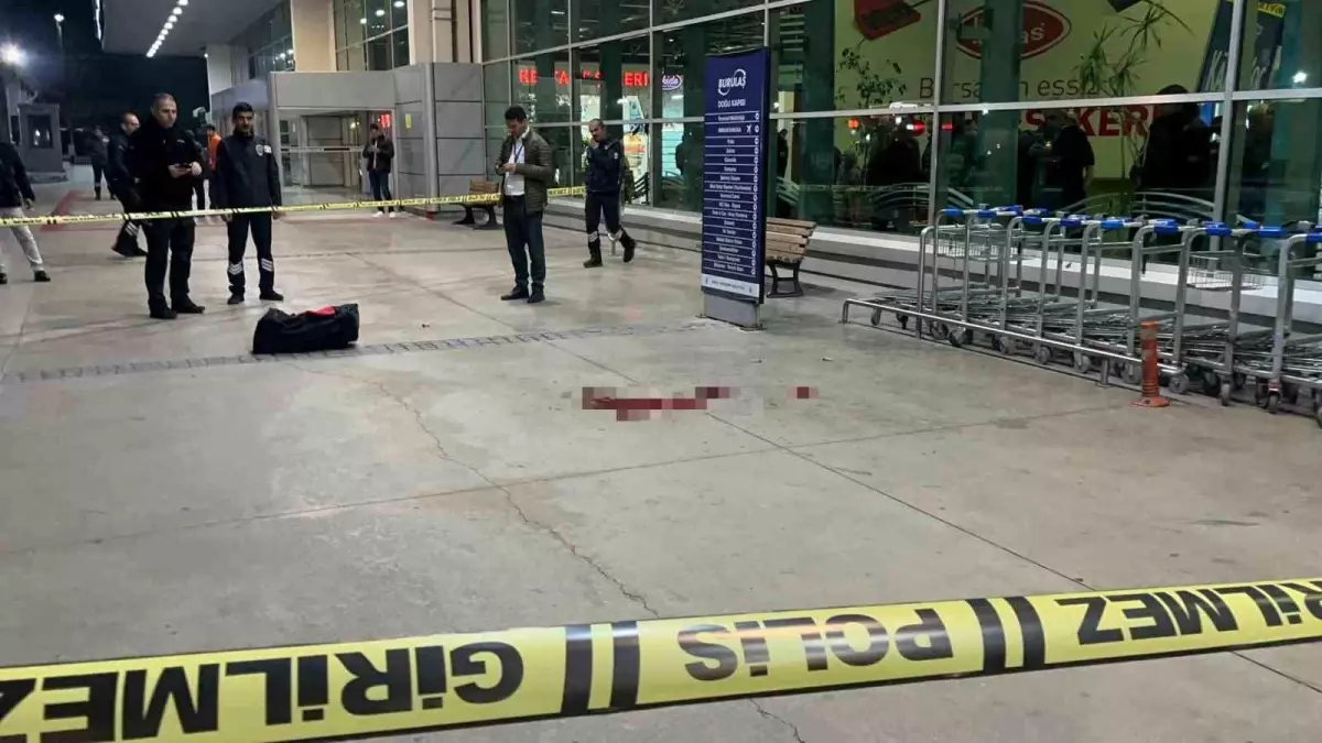 Bursa'da Husumet Kavgası: Bacakta Yaralanma