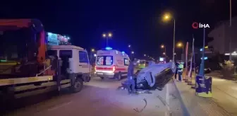 Kocaeli'de Takla Atan Otomobilde 3 Kişi Yaralandı