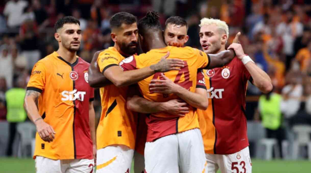 DERBİ SAAT KAÇTA? Galatasaray-Beşiktaş maçı hangi kanalda, şifresiz mi?