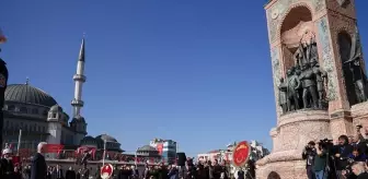 Cumhuriyet'in 101. Yıl Dönümü Taksim'de Kutlandı