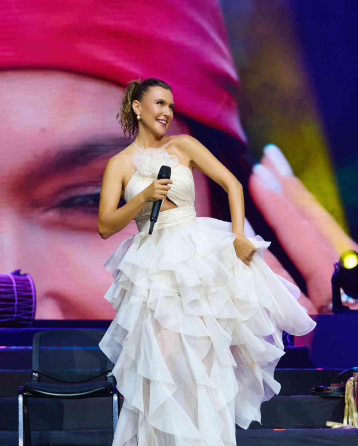 29 Ekim Belediye konserlerinde şarkıcılara ne kadar verildi? Cumhuriyet Bayramı'nda sanatçılar ne kadar kazandı? (Hadise, Duman, Bengü, Şevval Sam)