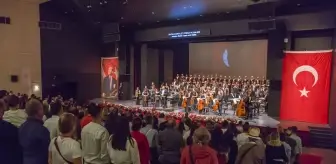 Cumhuriyet Bayramı Coşkusu Antalya'da Opera ve Bale ile Kutlandı