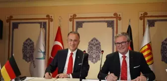 Beylikdüzü ve Paderborn Kardeş Şehir Protokolü İmzaladı