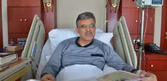 Her bayram aynı şeyi yapıyor! Herkes Abdullah Gül'ün 29 Ekim paylaşımındaki detaya takıldı