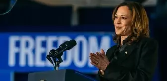 Kamala Harris'in Mitingi Gazze Protestosuyla Bölündü