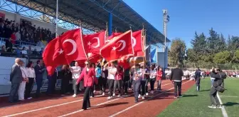 İzmir'de Cumhuriyet Bayramı Coşkuyla Kutlandı