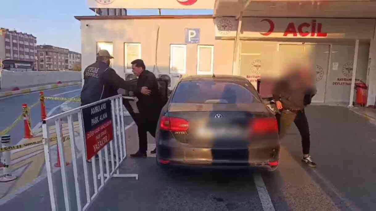 Ahmet Özer'in gözaltına alınma anı (VİDEO İZLE)