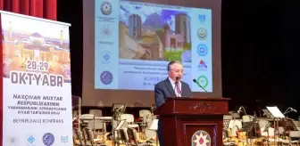 AİÇÜ Rektörü Prof. Dr. Karabulut, 'Nahçıvan Özerk Cumhuriyetinin kuruluşunun Azerbaycan'ın Siyasi Tarihindeki Rolü' konferansına katıldı