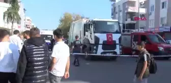 Antalya'da Çöp Kamyonunun Altında Kalan 11 Yaşındaki Çocuk Hayatını Kaybetti