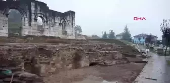 Düzce'de Antik Tiyatrodaki Kazılarda Önemli Bulgular