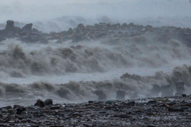 After Spain, now Taiwan: Thousands evacuated, many injured