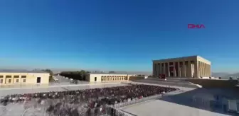 29 Ekim Cumhuriyet Bayramı'nda Anıtkabir'i 745 bin kişi ziyaret etti