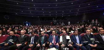 Bakan Kacır: Türkiye, gençleriyle geleceğe sağlam adımlarla ilerliyor