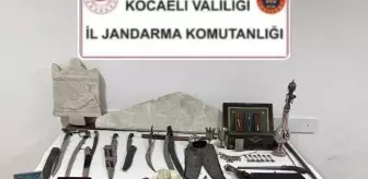 Dilovası'nda Tarihi Eser Kaçakçılığı Operasyonu: 17 Obje Ele Geçirildi