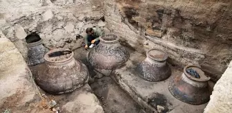 Van'da Urartular Dönemine Ait Heykel Bulundu