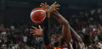 Karşıyaka, Galatasaray'ı 94-81 ile Geçti