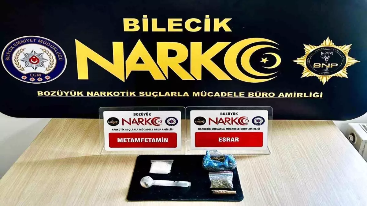 Bilecik'te Uyuşturucu Operasyonu: 11,98 Gram Esrar ve 9,24 Gram Metamfetamin Ele Geçirildi