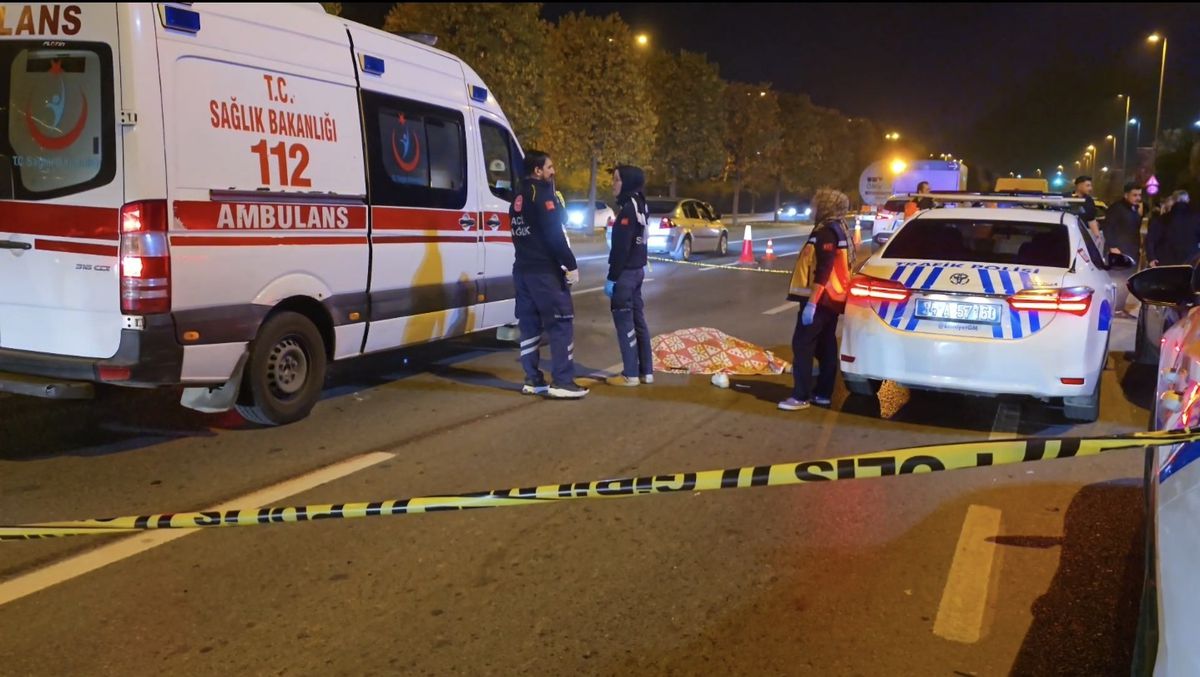 Kartal'da Otomobil Çarpması Sonucu Bir Genç Hayatını Kaybetti