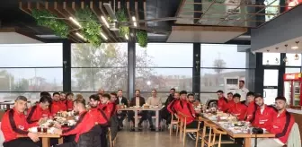 Havza Belediyespor'dan Tekkeköyspor Maçı Öncesi Kahvaltı