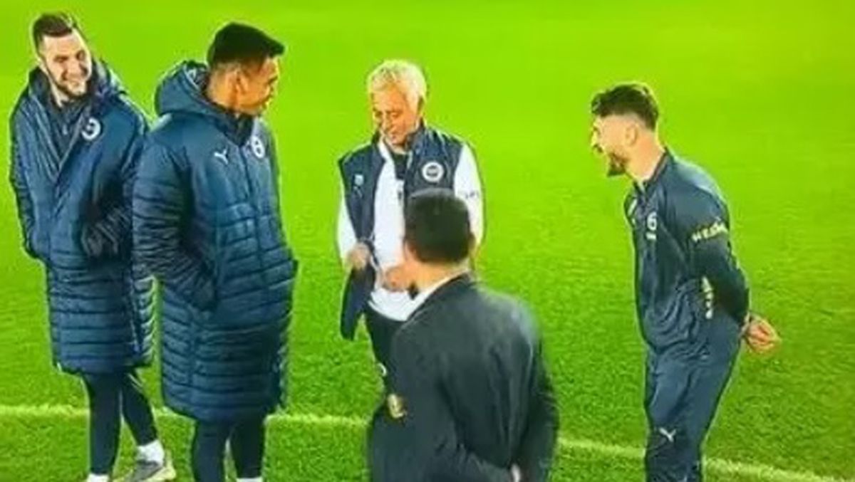 Mourinho olta hareketi yaptı mı? (VİDEOSU)