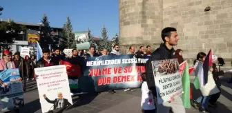 Erzurum'da Sağlık Çalışanları İsrail Saldırılarını Protesto Etti