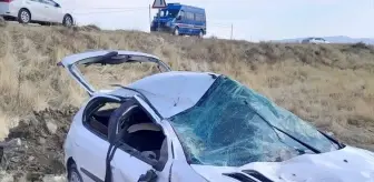 Doğanşehir'de şarampole devrilen otomobilin sürücüsü yaralandı