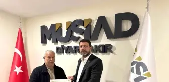 MÜSİAD Başkanı Mehmet Bozkuş'a Hayvan Hakları İçin Teşekkür Plaketi