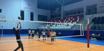 Çubuk'ta Voleybol Kursu Başladı