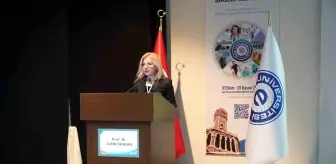 Prof. Dr. Şengün: 'Gıda kaynaklı hastalıkların birçoğu uygunsuz şartlarda üretilen ürünlerden kaynaklanıyor'