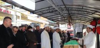 Samsun'daki Trafik Kazasında Hayatını Kaybeden Mehmet Kuru, Ordu'da Defnedildi