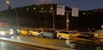 Pursaklar'da Zincirleme Trafik Kazası: 2 Yaralı