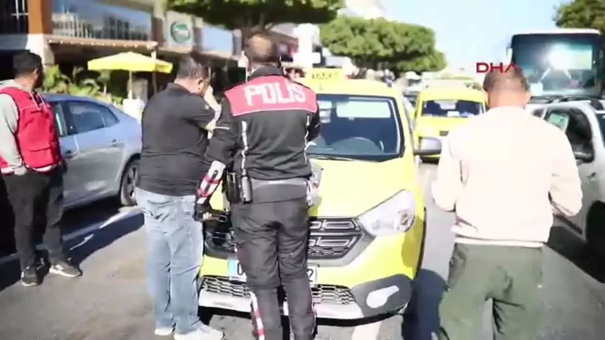 Antalya'da Kavga Sırasında Bıçakla Saldırı ve Silahlı Yaralama