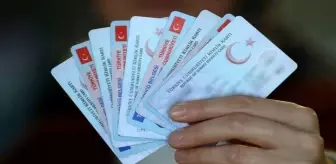 Ehliyetini 1 ocak 2025'e kadar yenilemeyenlere rekor ceza geliyor!