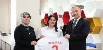 İrem Tavşan, Merih Demiral'ın Formasını Kazandı