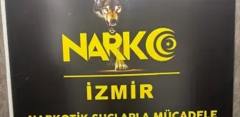 İzmir Havalimanı'nda 6 Kilo Skunk ile Bir Kişi Gözaltına Alındı