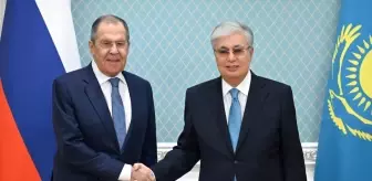 Kazakistan Cumhurbaşkanı Tokayev, Rusya Dışişleri Bakanı Lavrov'u Kabul Etti