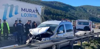 Çerkeş'te Zincirleme Trafik Kazası: 14 Yaralı