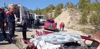 Burdur'da Zincirleme Trafik Kazası: 3 Ölü, 5 Yaralı