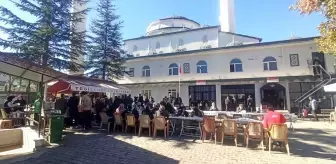 Tokat'ta Gazze'ye Destek Hayır Çarşısı Açıldı