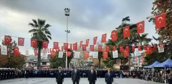 Atatürk, Ebediyete İntikalinin 86. Yılında Gölcük'te Anıldı