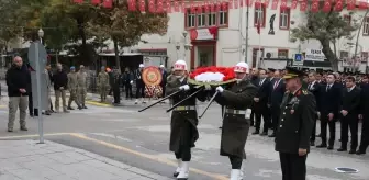 Büyük Önder Atatürk'ü anıyoruz