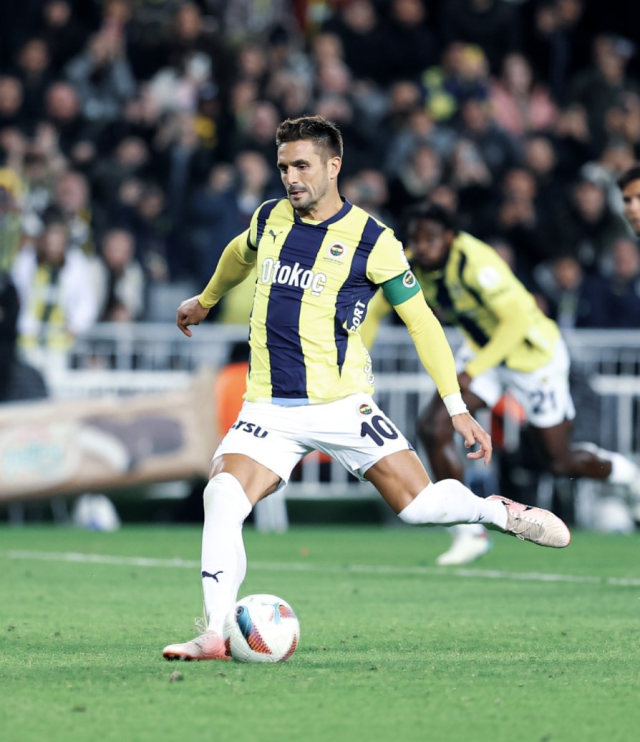 Fenerbahçe-Sivasspor maçından kareler! Fenerbahçe-Sivasspor maçından unutulmaz anlar… Fenerbahçe-Sivasspor maçından kareler! Fenerbahçe-Sivasspor maçından unutulmaz anlar…