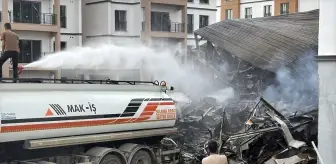 Antakya'da İnşaat Şantiyesindeki Yangın Kontrol Altına Alındı