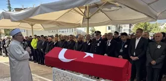 Karabük'te Hayatını Kaybeden Polis Memuru Ömer Gitmez Toprağa Verildi