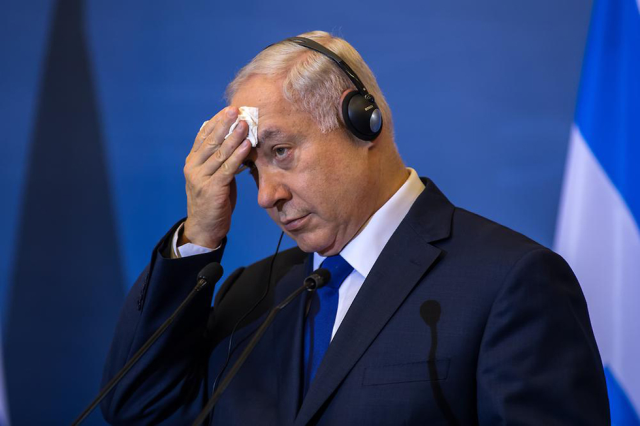 Allegation of Blackmail Against Netanyahu's Chief of Staff