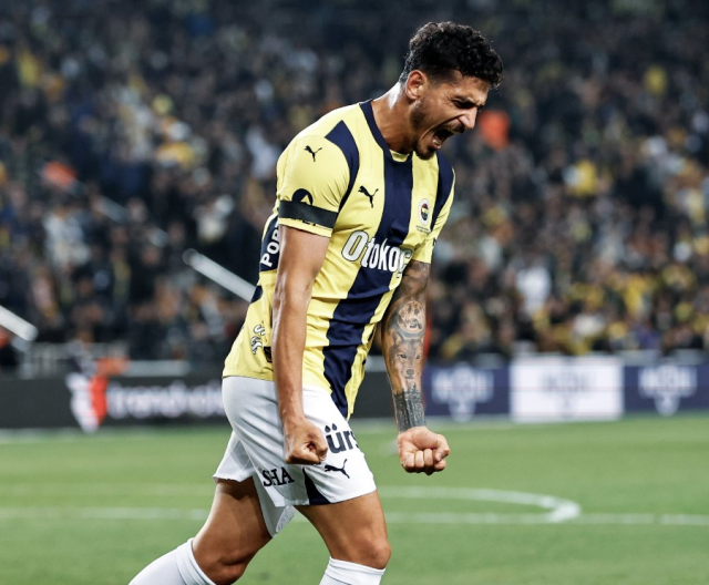 Samet Akaydın kimdir, kaç yaşında ve nereli? Samet Akaydın hangi takımda oynadı? Samet Akaydın kimdir, kaç yaşında ve nereli? Samet Akaydın hangi takımda oynadı?