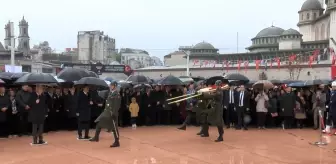 Taksim Meydanı'nda Atatürk'ü anma töreni